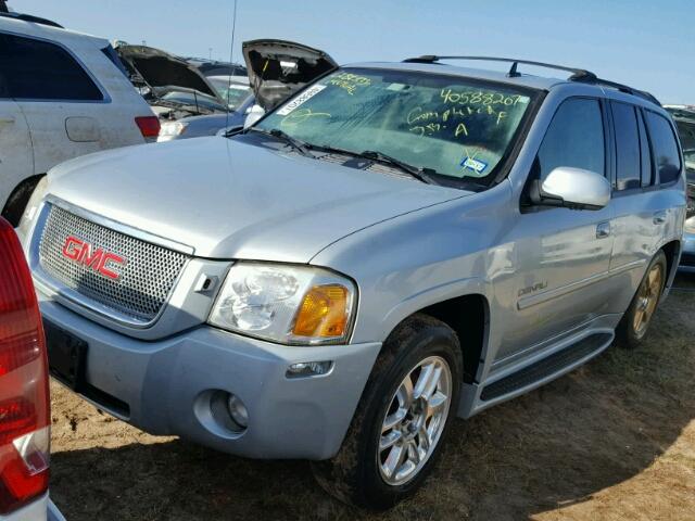 1GKET63M872180989 - 2007 GMC ENVOY SILVER photo 2