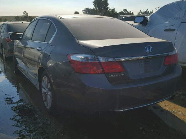 1HGCR2F70FA068872 - 2015 HONDA ACCORD SILVER photo 2