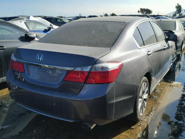 1HGCR2F70FA068872 - 2015 HONDA ACCORD SILVER photo 3