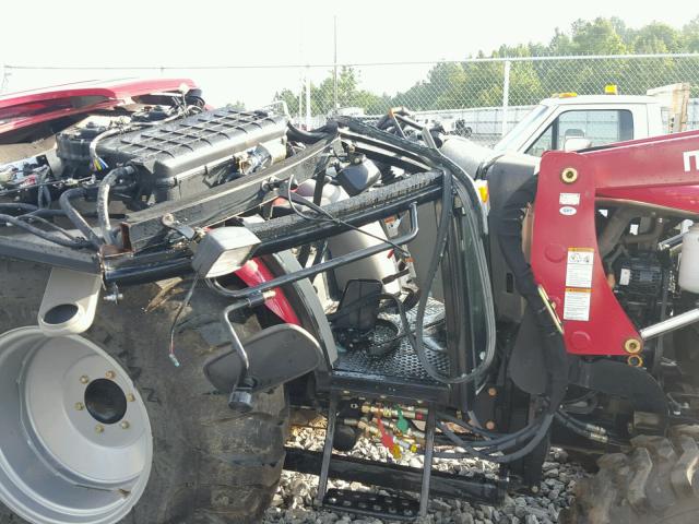 55GCL00717 - 2017 MAHINDRA AND MAHINDRA 2555 红色 照片 5