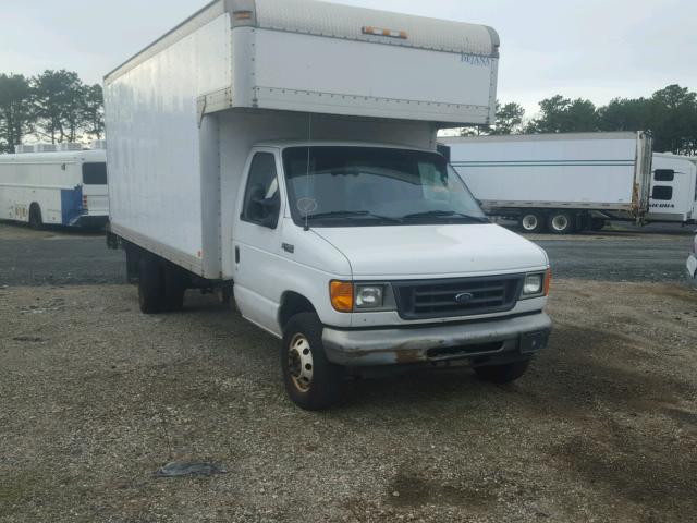 1FDXE45PX5HA90176 - 2005 FORD ECONOLINE WHITE photo 1