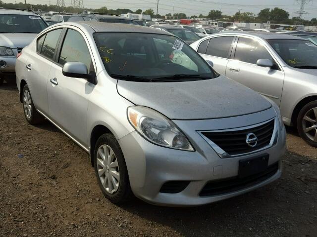 3N1CN7AP6CL865889 - 2012 NISSAN VERSA S SILVER photo 1