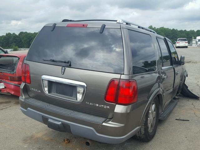 5LMFU27R63LJ35249 - 2003 LINCOLN NAVIGATOR ნაცრისფერი ფოტო 4