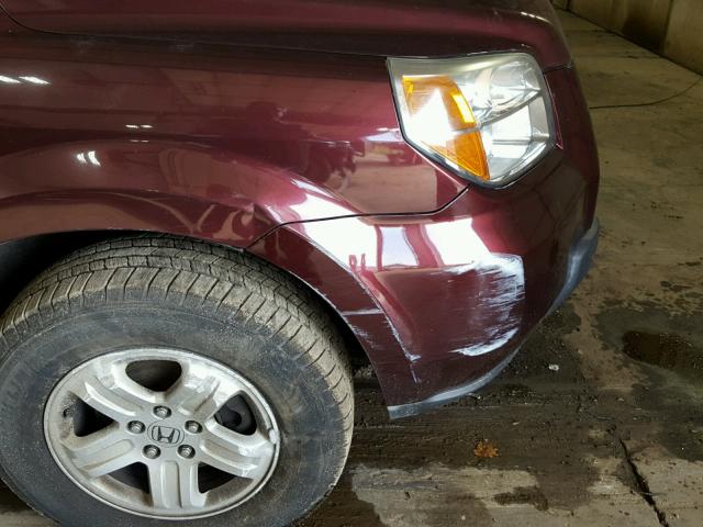 2HKYF18157H512953 - 2007 HONDA PILOT LX MAROON photo 9