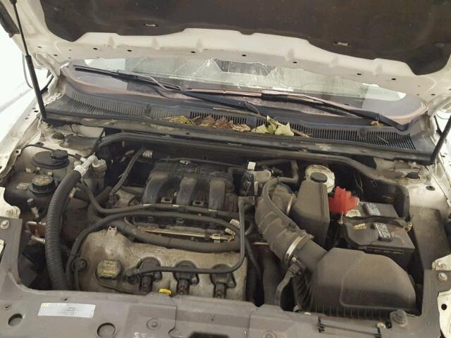 1FAHP2EW0CG122673 - 2012 FORD TAURUS SEL WHITE photo 7