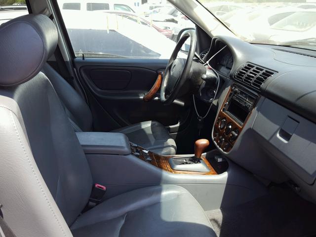 4JGAB72E6XA123303 - 1999 MERCEDES-BENZ ML 430 白色 照片 5