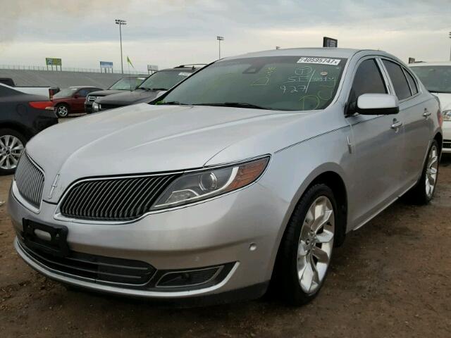 1LNHL9DK1DG605194 - 2013 LINCOLN MKS GRAY photo 2