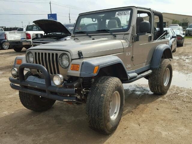 1J4FA39S35P349143 - 2005 JEEP WRANGLER GREEN photo 2