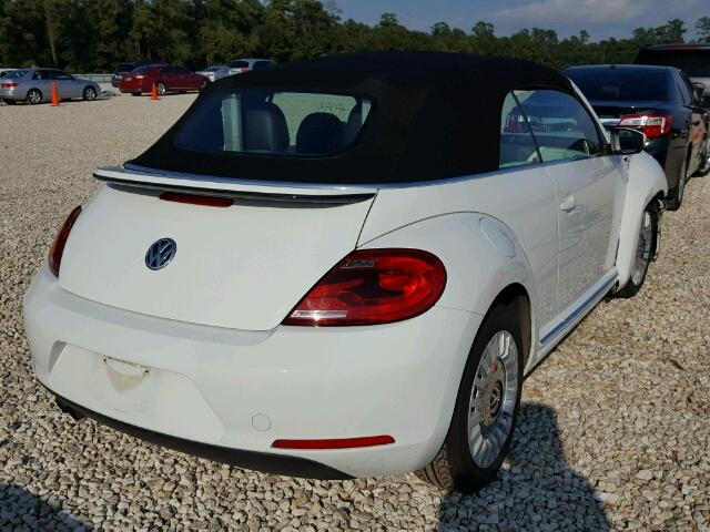 3VW507AT9EM821560 - 2014 VOLKSWAGEN BEETLE WHITE photo 4