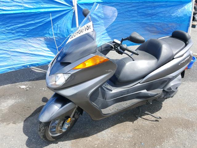 JYASH03Y5AA009285 - 2010 YAMAHA YP400 GRAY photo 2