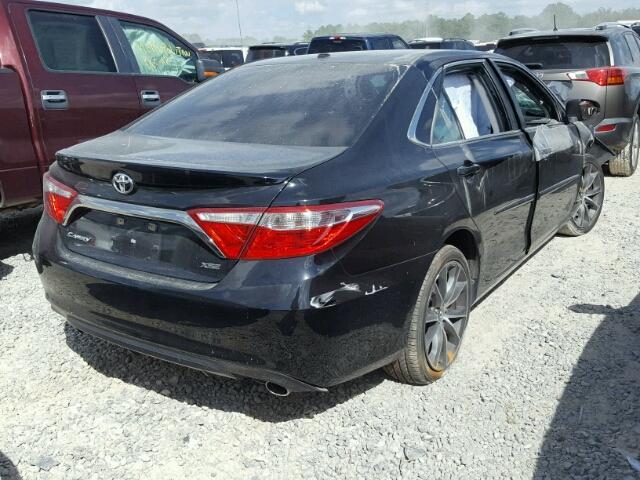 4T1BF1FK4FU084892 - 2015 TOYOTA CAMRY LE BLACK photo 4