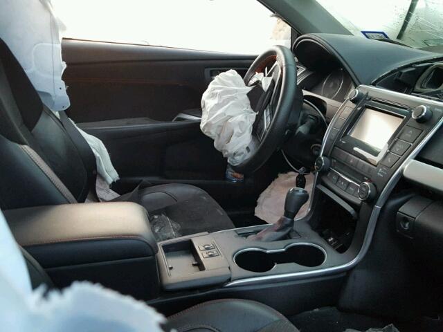 4T1BF1FK4FU084892 - 2015 TOYOTA CAMRY LE 黑色 照片 5