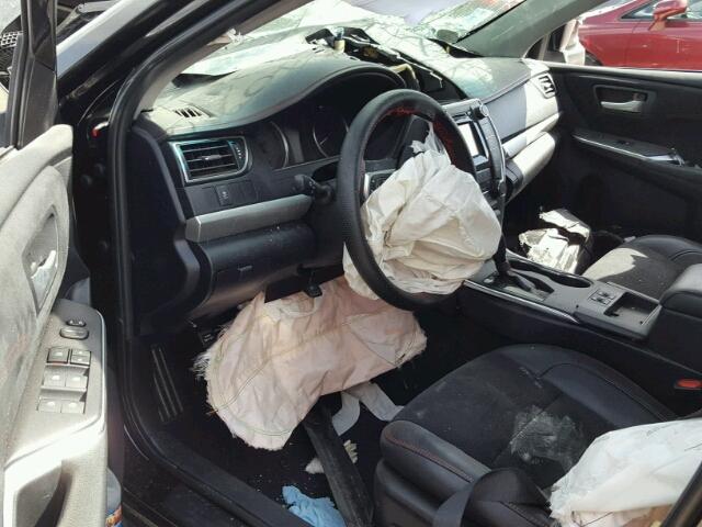 4T1BF1FK4FU084892 - 2015 TOYOTA CAMRY LE 黑色 照片 9