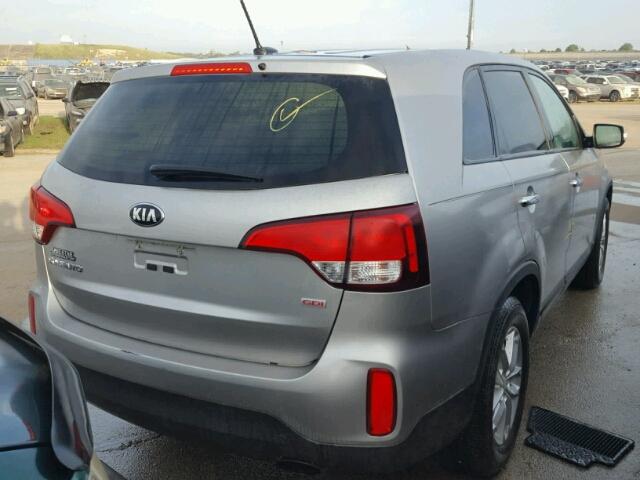 5XYKT3A6XEG453306 - 2014 KIA SORENTO GRAY photo 4