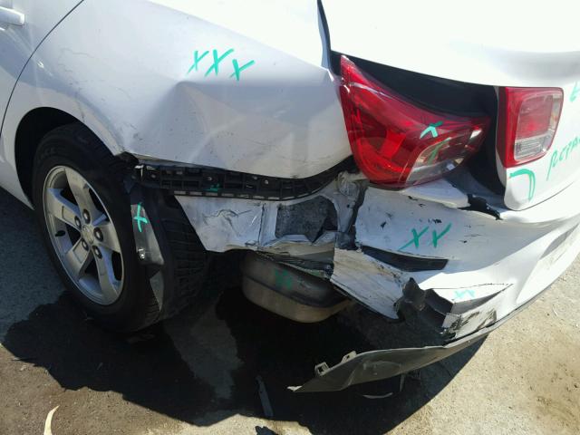 1G11B5SAXDF194128 - 2013 CHEVROLET MALIBU LS 白色 照片 9