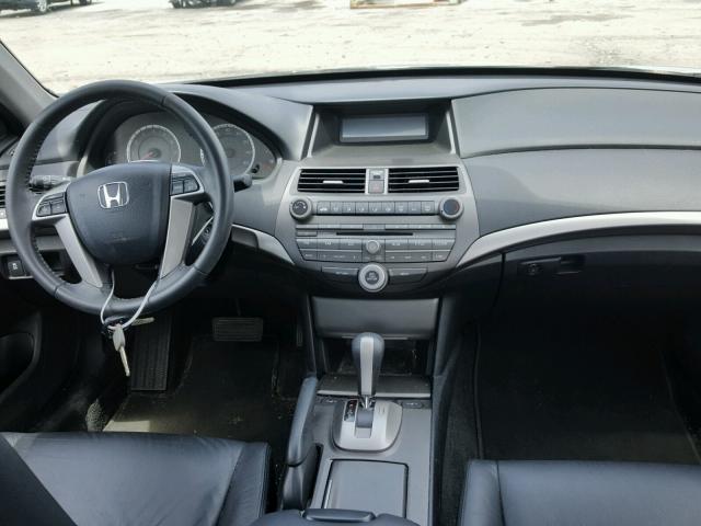 1HGCP2F6XCA175887 - 2012 HONDA ACCORD SE SILVER photo 9