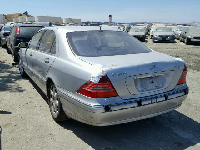 WDBNG83JX6A480067 - 2006 MERCEDES-BENZ S 430 4MAT SILVER photo 3