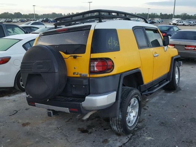 JTEBU11F970047846 - 2007 TOYOTA FJ CRUISER YELLOW photo 4