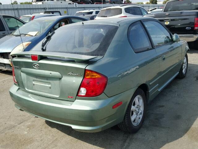 KMHCG35C75U336236 - 2005 HYUNDAI ACCENT GREEN photo 4