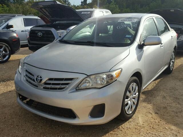 5YFBU4EE9DP154078 - 2013 TOYOTA COROLLA SILVER photo 2