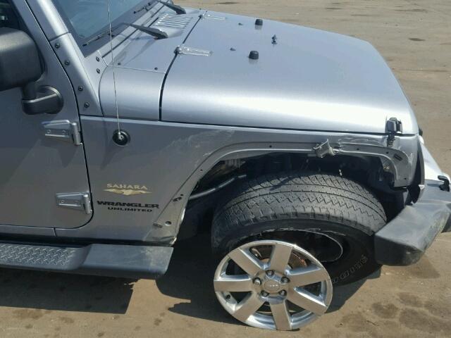 1C4BJWEG5DL693439 - 2013 JEEP WRANGLER U SILVER photo 9