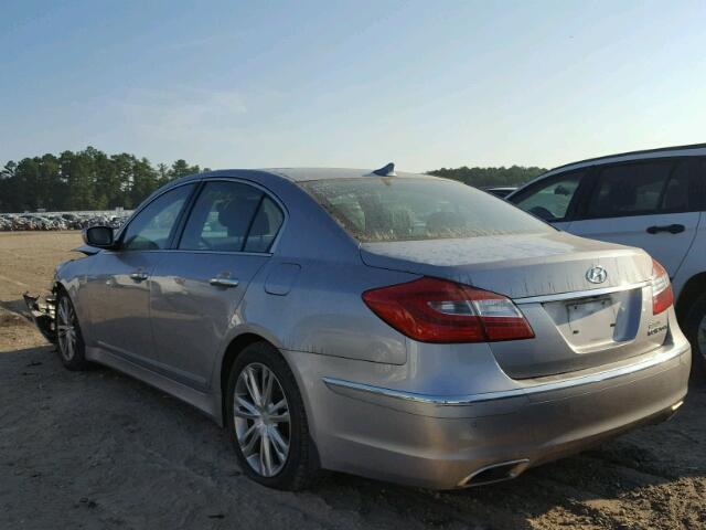 KMHGC4DF5CU198062 - 2012 HYUNDAI GENESIS 4. SILVER photo 3