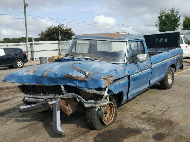 F10BNB25784 - 1976 FORD F100 BLUE photo 2