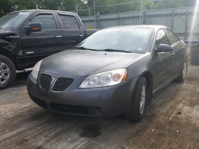 1G2ZG528354121564 - 2005 PONTIAC G6 SILVER photo 2