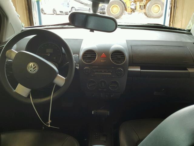 3VWPW31C98M509694 - 2008 VOLKSWAGEN NEW BEETLE შავი ფოტო 9