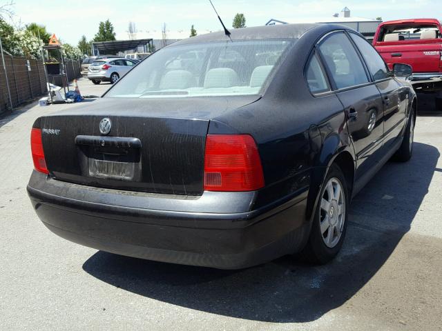 WVWAC63B21P012476 - 2001 VOLKSWAGEN PASSAT GLS BLACK photo 4