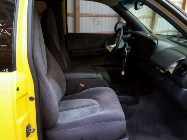 1B7GL22Z7XS223700 - 1999 DODGE DAKOTA YELLOW photo 5