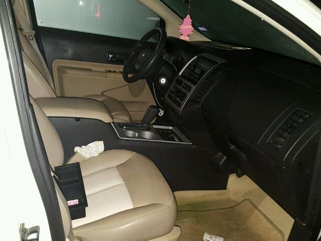 2FMDK36C58BA89908 - 2008 FORD EDGE Սպիտակ լուսանկար 5