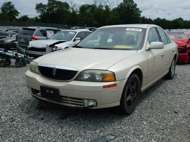 1LNHM87A7YY875511 - 2000 LINCOLN LS 奶油色 照片 2