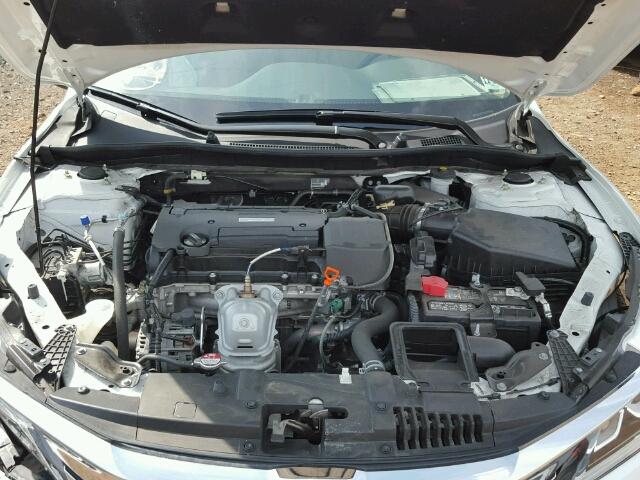 1HGCR2F34GA046792 - 2016 HONDA ACCORD WHITE photo 7