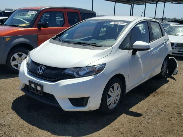 JHMGK5H58GX029347 - 2016 HONDA FIT LX WHITE photo 2