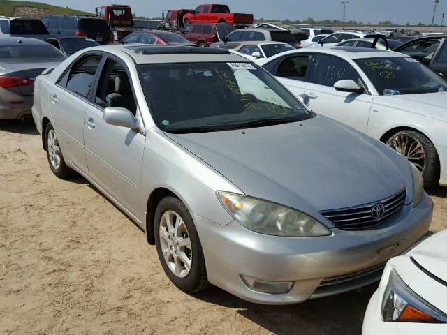 4T1BF32K25U618391 - 2005 TOYOTA CAMRY SILVER photo 1