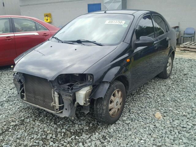 KL1TJ52614B238658 - 2004 CHEVROLET AVEO LS BLACK photo 2