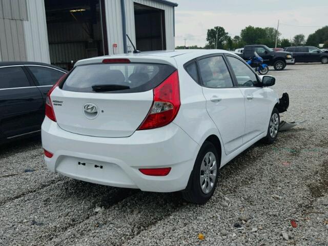 KMHCT5AE2GU258966 - 2016 HYUNDAI ACCENT WHITE photo 4