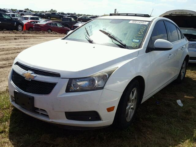 1G1PC5SB6D7275217 - 2013 CHEVROLET CRUZE LT WHITE photo 2