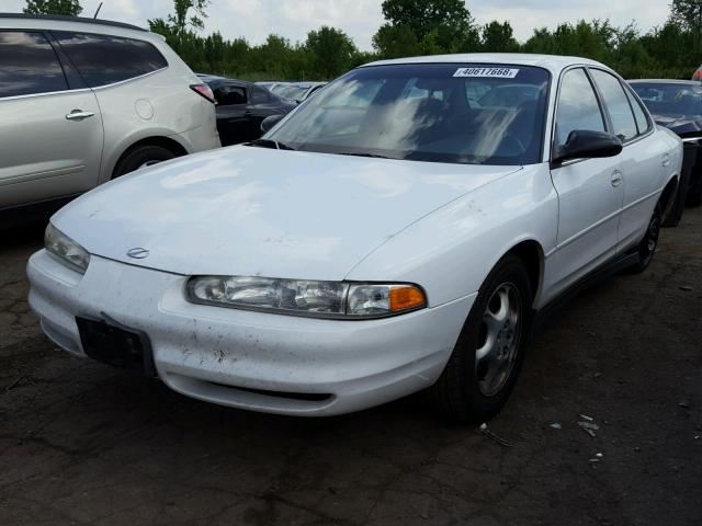 1G3WH52K1XF314729 - 1999 OLDSMOBILE INTRIGUE G WHITE photo 2