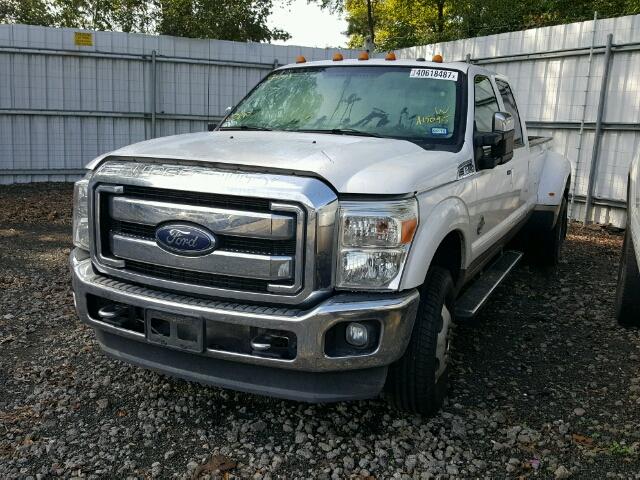 1FT8W3DT9EEA15095 - 2014 FORD F350 SUPER WHITE photo 2