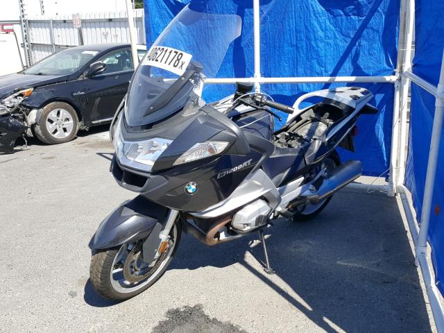 WB1044009BZW19090 - 2011 BMW R1200 RT BLACK photo 2