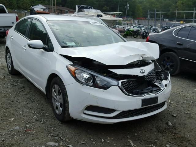 KNAFK4A67G5507924 - 2016 KIA FORTE LX WHITE photo 1