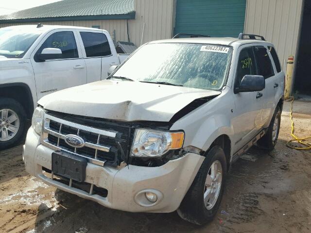 1FMCU93118KE67692 - 2008 FORD ESCAPE GOLD photo 2