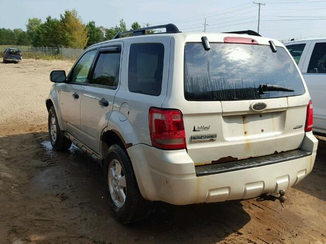 1FMCU93118KE67692 - 2008 FORD ESCAPE GOLD photo 3