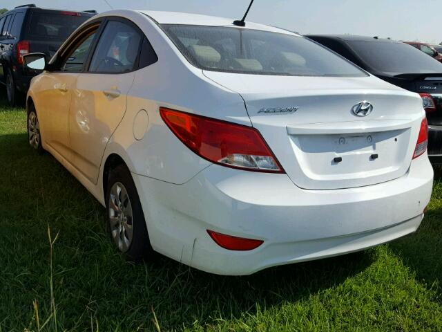 KMHCT4AE6HU224153 - 2017 HYUNDAI ACCENT SE WHITE photo 3