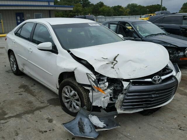 4T4BF1FK5FR474664 - 2015 TOYOTA CAMRY LE WHITE photo 1