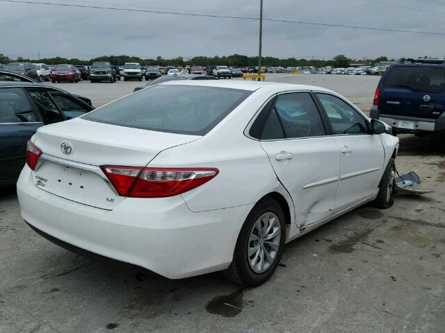 4T4BF1FK5FR474664 - 2015 TOYOTA CAMRY LE WHITE photo 4