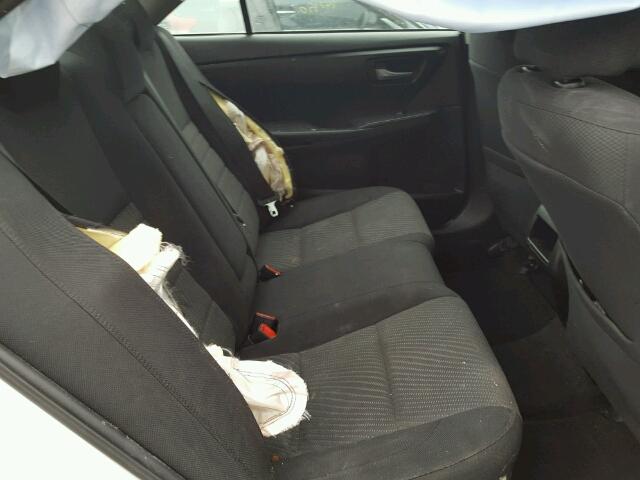 4T4BF1FK5FR474664 - 2015 TOYOTA CAMRY LE 白色 照片 6