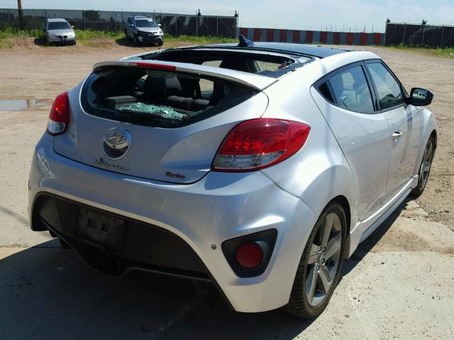 KMHTC6AE4DU114028 - 2013 HYUNDAI VELOSTER T SILVER photo 4